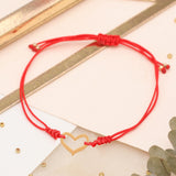 Pulseras Hilo Nudo - Rojo Silueta Corazón de Oro