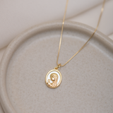 Collares - Virgen Protectora Nacar