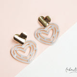 Maxi Aretes - Corazón Acrílico Crema