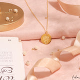 Collares - Flor Clavel Enero