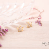 Aretes Mini - Corona circones blancos