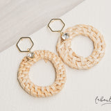 Maxi Aretes - Hexágono Argollas tejidas y Puntito de luz