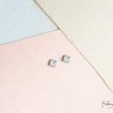 Aretes Mini - Rombitos mini circón silver